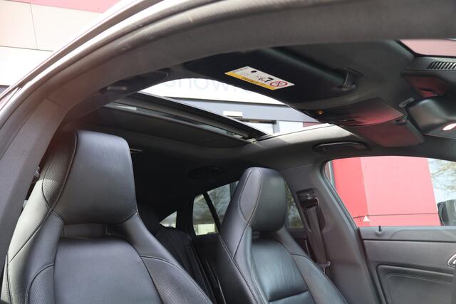 Mercedes-Benz CLA-KLASSE Shooting Brake 250 Business AMG Line | Panoramadak | Diamond Grill | Harman/Kardon | Camera | Leder |