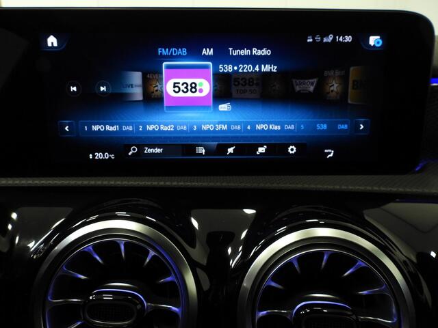 Mercedes-Benz CLA-KLASSE Shooting Brake 250e Business NAVI/CAMERA/LED/SFEER/18"LMV!