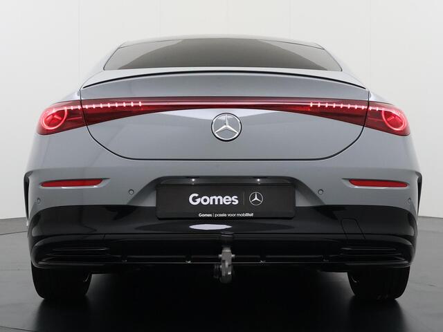 Mercedes-Benz CLA-KLASSE 180 Business Solution AMG | AMG Line Plus | Premium Pakket | Night Pakket | Winter Pakket | Trekhaak | Panoramadak | MBUX Superscreen | Adaptieve Cruise Control | Dodehoekassistent | Verkeersbordenassistent | Elektrisch Verstelbare Stoelen + Memory | Stoe