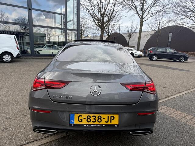 Mercedes-Benz CLA-KLASSE 180 Business Solution AMG VAN ¤ 30.900,- VOOR ¤ 28.440,- UW LENTEVOORDEEL ¤ 2.460,-! | PANO | AMG-LINE | STOELVERWARMING | SFEERVERLICHTING| CAMERA| KEYLESS|