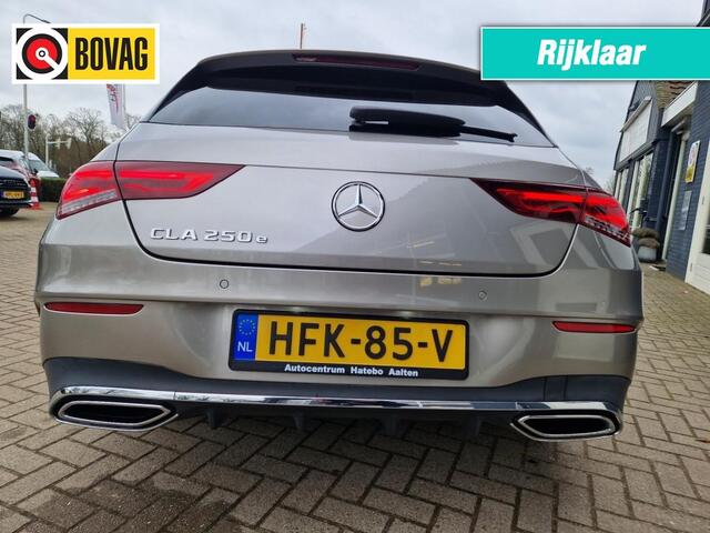 Mercedes-Benz CLA-KLASSE 250 E Premium Plus AMG Line Panorama Burmeister Navi Camera Top!