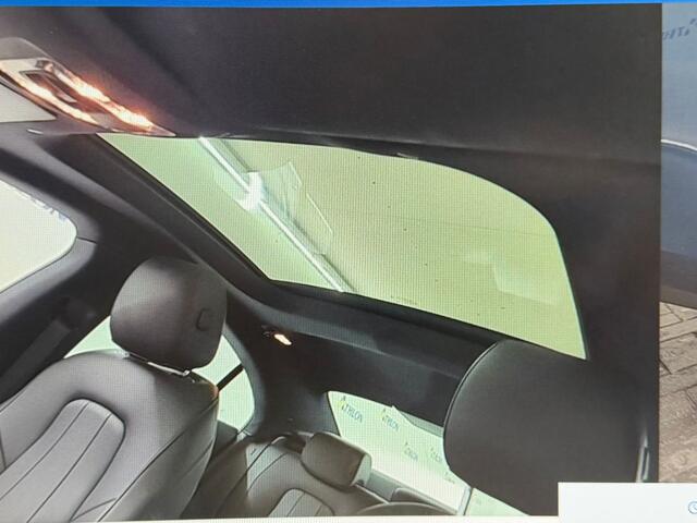 Mercedes-Benz CLA-KLASSE 180 AUT7 Luxury Line LEDER MEMORY PANORAMADAK SFEER KEY-LESS GO