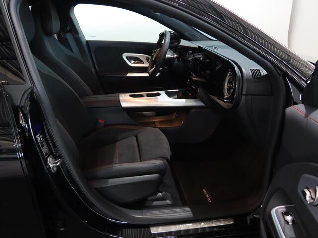 Mercedes-Benz CLA-KLASSE 250+ Launch Edition 85 kWh | Night | Panoramadak | DISTRONIC | Achteruitrijcamera | Dodehoekassistent |