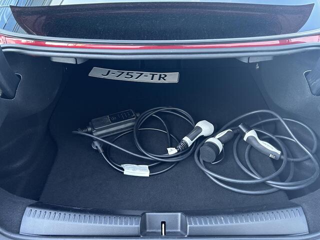 Mercedes-Benz CLA-KLASSE 250 e Business Solution AMG Limited (Trekhaak) | Navigatie | Camera | Climate Control |