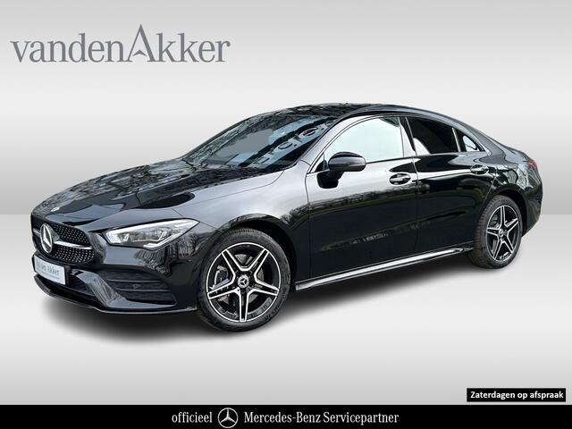 Mercedes-Benz CLA-KLASSE 250e AMG // Panoramadak // Carplay // MultiBeam LED // Sfeerverlichting // Night pakket // Keyless // 18" AMG