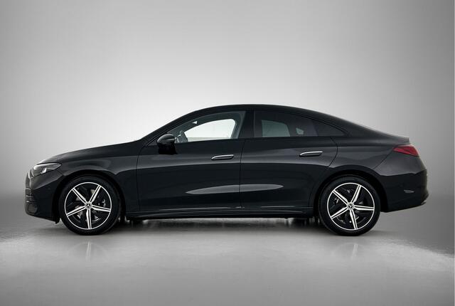 Mercedes-Benz CLA-KLASSE 250+ Launch Edition 85 kWh | Nightpakket | Antidiefstal pakket URBAN GUARD | Memorypakket voorstoelen | Smartphone integratiepakket | Warmtepomp | Sierdelen aluminium | Adaptieve Cruisecontrol |