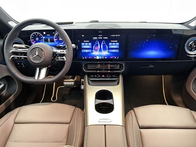 Mercedes-Benz CLA-KLASSE 200 Business Solution AMG | Edition pakket | Nightpakket | Premium Plus pakket | URBAN GUARD | Smartphone integratie | Vast panoramadak | Sierelementen in geanodiseerd goud |