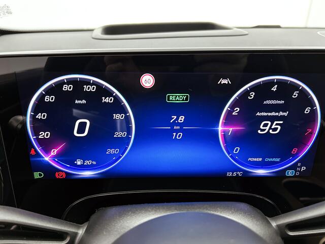 Mercedes-Benz CLA-KLASSE 200 Business Solution AMG | Edition pakket | Nightpakket | Premium Plus pakket | URBAN GUARD | Smartphone integratie | Vast panoramadak | Sierelementen in geanodiseerd goud |