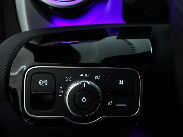 Mercedes-Benz CLA-KLASSE 250 e AMG Line AMG Styling Inclusief 24 maanden MB Certified garantie voor Europa.