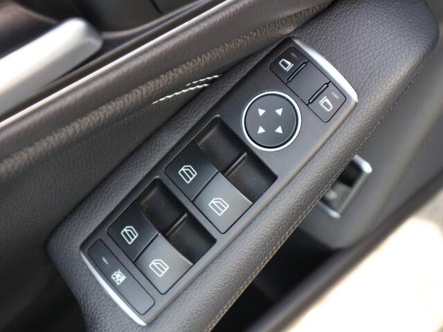 Mercedes-Benz CLA-KLASSE 180 Ambition AUTOMAAT CAMERA 62690 KM