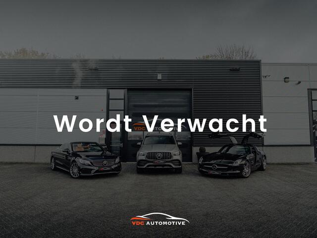 Mercedes-Benz CLA-KLASSE 180 Pano | Trekhaak | Stoelverwarming | LED | Cruisecontrol | Volledig Onderhouden