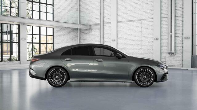 Mercedes-Benz CLA-KLASSE 180 AMG Line | Night | Panoramadak | Sfeerverlichting | 19" multispaaks velgen |
