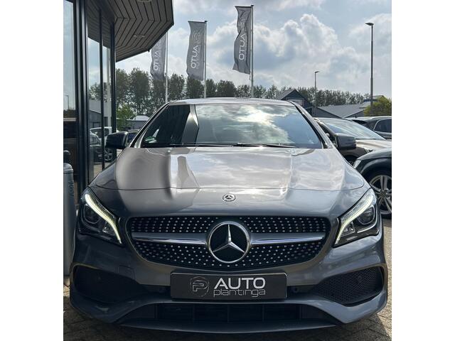 Mercedes-Benz CLA-KLASSE 180 Business Solution AMG Upgrade Edition Nette Staat | NL AUTO | Automaat | Achteruitrijcamera | Navigatie | Stoelverwarming | Parkeersensoren | Airco | 2 Sleutels | NAP |
