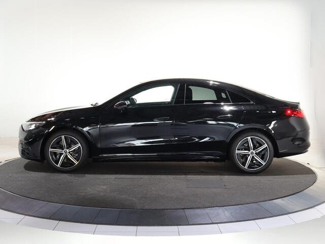 Mercedes-Benz CLA-KLASSE 250+ Launch Edition 85.5 kWh | Night | Panoramadak | Stoelverwarming | DISTRONIC | Achteruitrijcamera | Dodehoekassistent | Trekhaak |