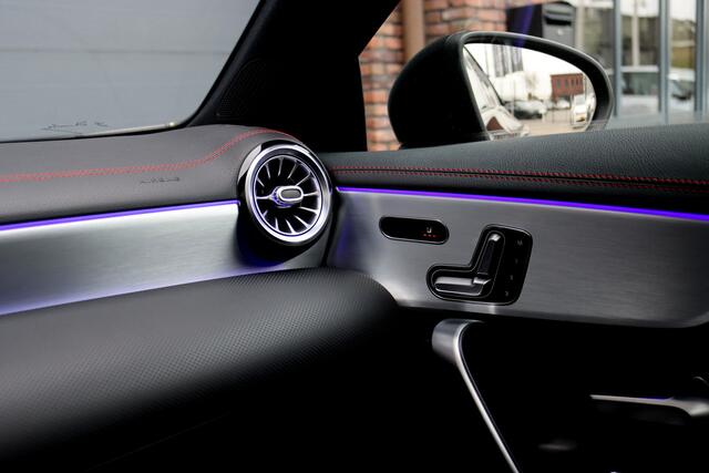 Mercedes-Benz CLA-KLASSE 180 AMG Line | Panoramadak | Memory | Sfeerverlichting | Camera | Advanced Sound System | Keyless Go | Zitcomfortpakket | Cruise Control | Multibeam LED |