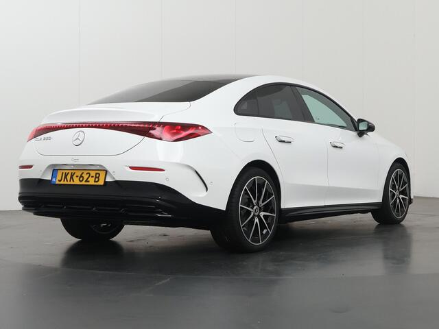 Mercedes-Benz CLA-KLASSE 250+ Launch Edition 85.5 kWh | Night | Panoramadak | Stoelverwarming | DISTRONIC | Achteruitrijcamera | Dodehoekassistent |