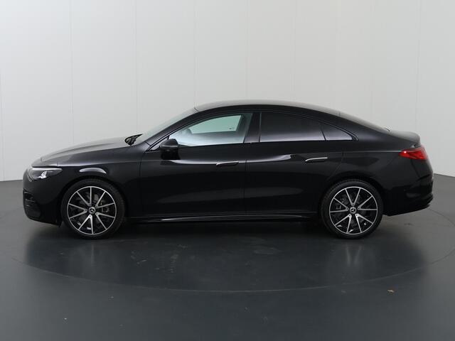 Mercedes-Benz CLA-KLASSE 250+ Business Solution AMG 85 kWh | Night | Panoramadak | Stoelverwarming | DISTRONIC | Achteruitrijcamera | Dodehoekassistent |