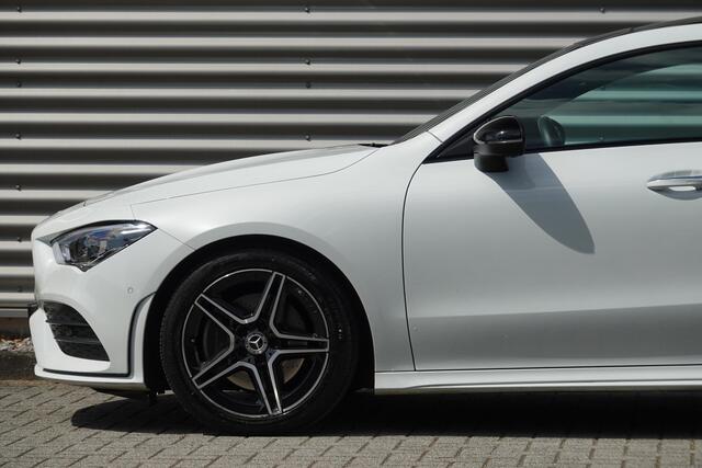 Mercedes-Benz CLA-KLASSE 200 Business Solution AMG | Pano | Memory | Camera | Carplay | Sfeer |