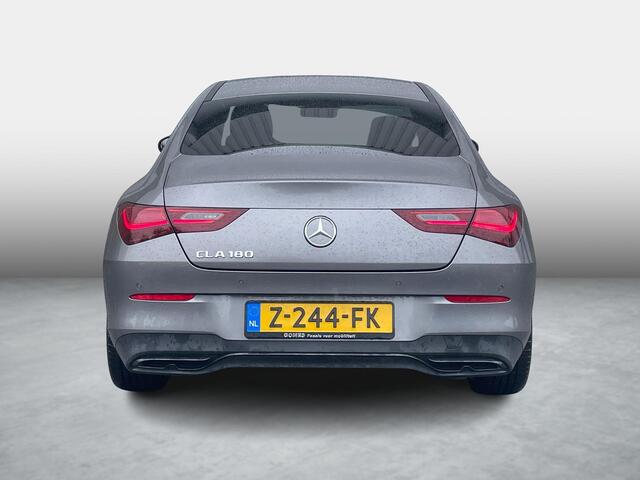Mercedes-Benz CLA-KLASSE 180 | Panoramadak | Nightpakket | Keyless Entry