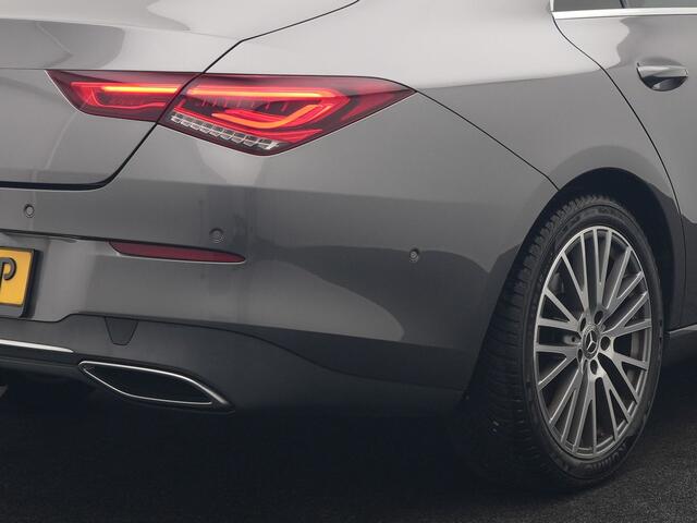 Mercedes-Benz CLA-KLASSE 200 Advantage 164pk | Trekhaak | Camera | Widescreen Navi | Park Assist | Apple Carplay | Cruise Control | Lane Assist | DAB | 18"L.M " |