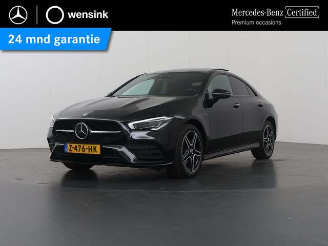 Mercedes-Benz CLA-KLASSE 250 e Premium Plus | AMG | Night | Trekhaak | Panoramadak | Widescreen | Sfeerverlichting | Stoelverwarming |