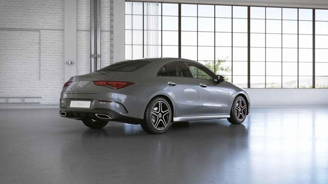 Mercedes-Benz CLA-KLASSE 180 Business Solution AMG | Night pakket | Panoramadak | Stoelverwarming | Burmester |
