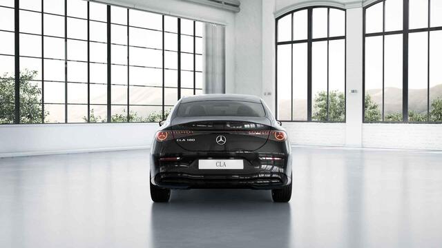 Mercedes-Benz CLA-KLASSE 180 Business Solution Luxury | Premium Pakket | Superscreen | Night Pakket | Panoramadak |