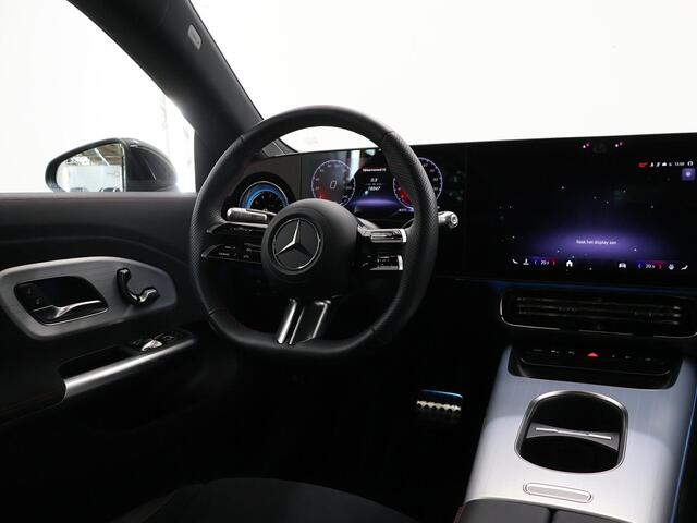 Mercedes-Benz CLA-KLASSE 250+ Launch Edition 85.5 kWh | AMG | Night | Panoramadak | Stoelverwarming | DISTRONIC | Achteruitrijcamera | Dodehoekassistent |