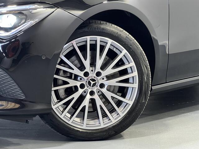 Mercedes-Benz CLA-KLASSE 250 e Luxury Line | Navigatie | LM Velgen 18" | Voorstoelen Verwarmd | Cruise Control | LED Koplampen | Airco |