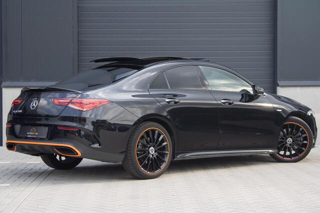 Mercedes-Benz CLA-KLASSE 200 Orangeart Edition AMG PANO 360 Stoelverwarming Alarmsysteem