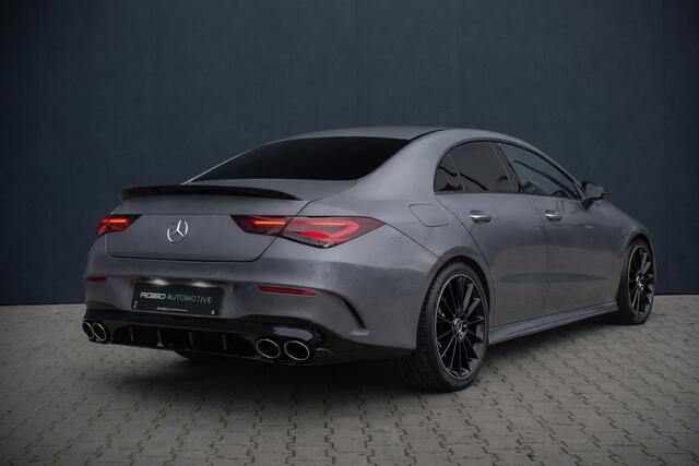 Mercedes-Benz CLA-KLASSE 180 Business Solution AMG | Stoelverwarming | Parkeersensoren | Navigatie | Cruise Control | Ambiance Verlichting | Keyless | Camera | Climate Control