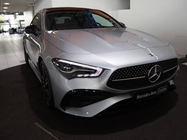 Mercedes-Benz CLA-KLASSE 180 AMG Line | Panoramaschuifdak | Night | Achteruitrijcamera | MBUX