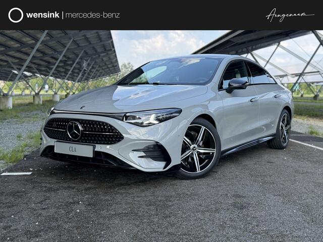 Mercedes-Benz CLA-KLASSE 180 Business Solution AMG | Night | Premium Plus | Trekhaak | Winterpakket | Burmester | Massage | Head -Up | 360 camera | Multibeam LED |