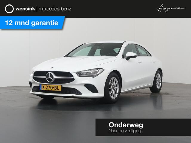 Mercedes-Benz CLA-KLASSE 180 | Widescreen | Achteruitrijcamera | Handgeschakeld | Lichtmetalen velgen | MBUX |