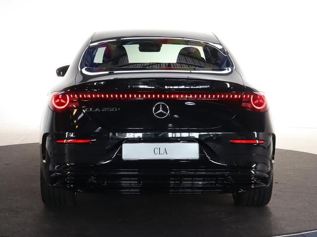 Mercedes-Benz CLA-KLASSE 250+ Launch Edition 85.5 kWh | AMG | Night | Panoramadak | 19" lichtmetalen velgen | Sfeerverlichting |