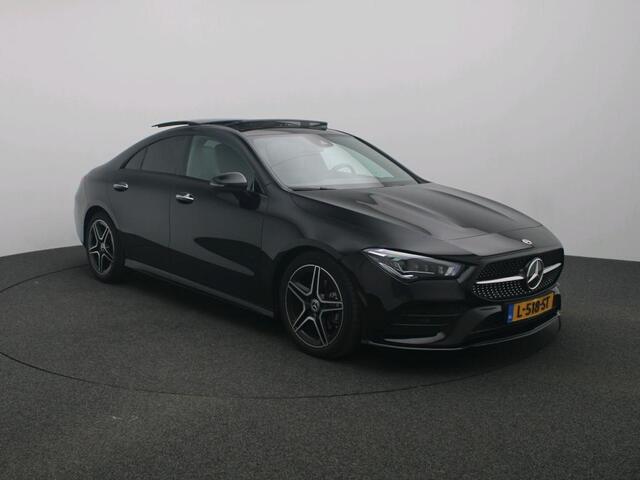 Mercedes-Benz CLA-KLASSE 180 Business Solution AMG AMG Line | Night Pakket | Panorama Schuif-Kanteldak | MultiBeam Ledkoplampen | Parkeerpakket met achteruitrijcamera | Stoelverwarming. Inclusief 24 maanden Mercedes-Benz Certified garantie voor Europa.