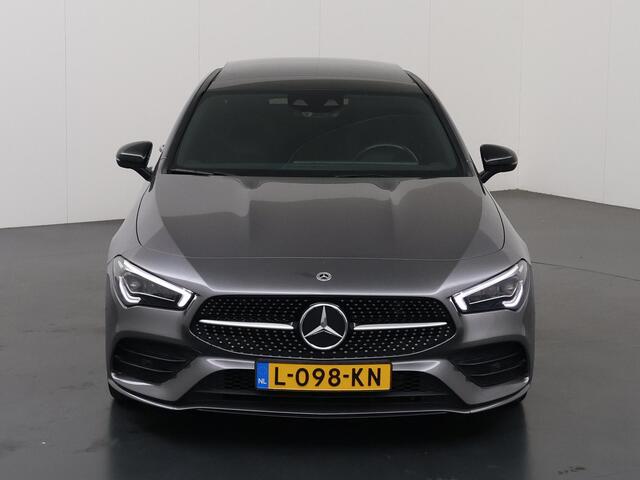 Mercedes-Benz CLA-KLASSE 180 Business Solution AMG | Night pakket | Panoramadak | Stoelverwarming | Burmester |