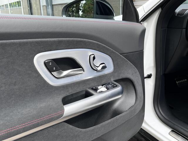Mercedes-Benz CLA-KLASSE 250+ Launch Edition | AMG Line | Night Pakket | Panoramadak | MULTIBEAM LED Koplampen | DISTRONIC Afstandsassistent | Dodehoekassistent | Elektrisch Verstelbare Stoelen + Memory | Stoelverwarming | Sfeerverlichting