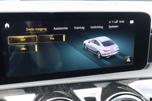 Mercedes-Benz CLA-KLASSE 250 Premium Plus | AMG Line | Panoramadak | Edition 1 pakket | Sfeerverlichting