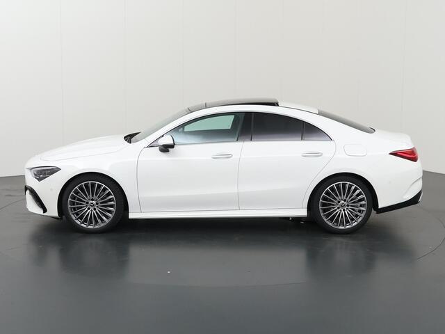 Mercedes-Benz CLA-KLASSE 180 Business Solution AMG | Rij-Assistentie| Burmester | 360° camera | Winter pakket | Techniekpakket
