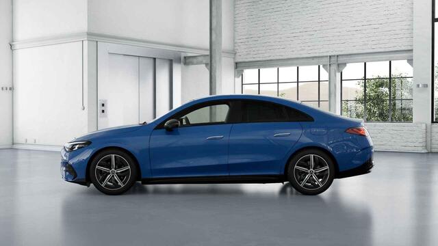 Mercedes-Benz CLA-KLASSE 180 Business Solution AMG | Panoramadak | Premium Pakket | Superscreen | Multibeam Led | Trekhaak |