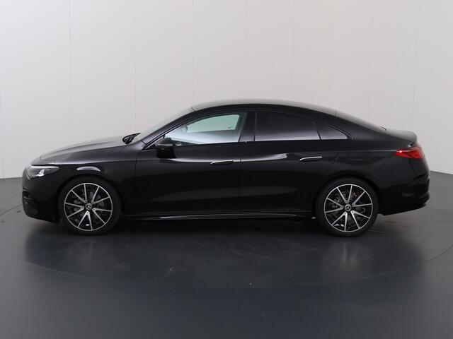 Mercedes-Benz CLA-KLASSE 180 Business Solution AMG | Premium Plus | Night | Trekhaak | Winterpakket | Burmester | Mulltbeam Led | Head -Up |