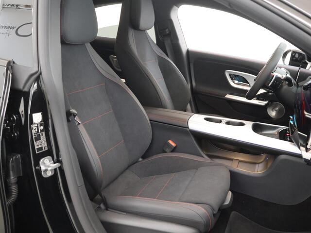 Mercedes-Benz CLA-KLASSE 180 Business Solution AMG | Premium Plus | Night | Trekhaak | Winterpakket | Burmester | Mulltbeam Led | Head -Up |
