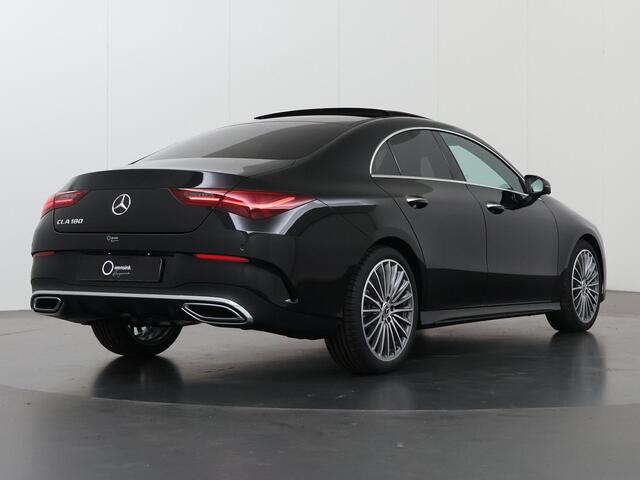 Mercedes-Benz CLA-KLASSE 180 Business Solution AMG | Panoramadak | Burmester | Rijassistentie Pakket | Sfeerverlichting | 360° Camera | Elek. Trekhaak | Stoelverwarming |