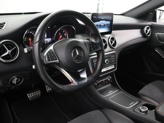 Mercedes-Benz CLA-KLASSE 180 d Business Solution | AMG | Achteruitrijcamera |