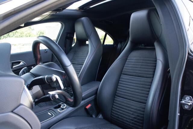 Mercedes-Benz CLA-KLASSE 180 Buss AMG PANO CAMERA CARPLAY LED