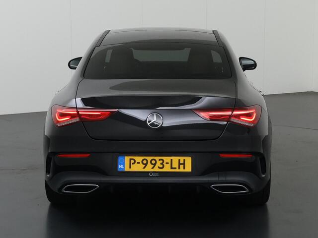 Mercedes-Benz CLA-KLASSE 180 Business Solution AMG | Night | Panoramadak | Memory | Keyless | Multibeam |