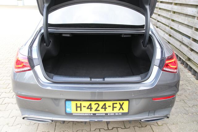 Mercedes-Benz CLA-KLASSE 200 Business Solution AMG