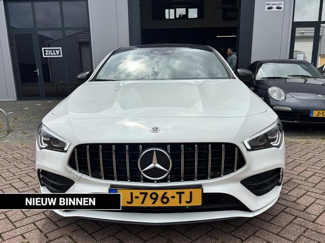 Mercedes-Benz CLA-KLASSE 220 4MATIC AMG Premium