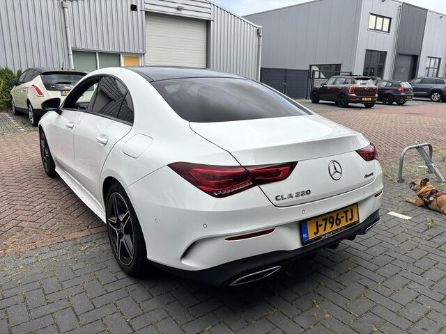 Mercedes-Benz CLA-KLASSE 220 4MATIC AMG Premium